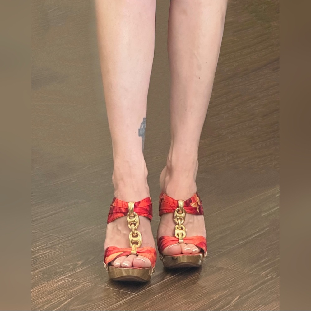 Marciano Red & Gold Chain Heels - Picture 10 of 10